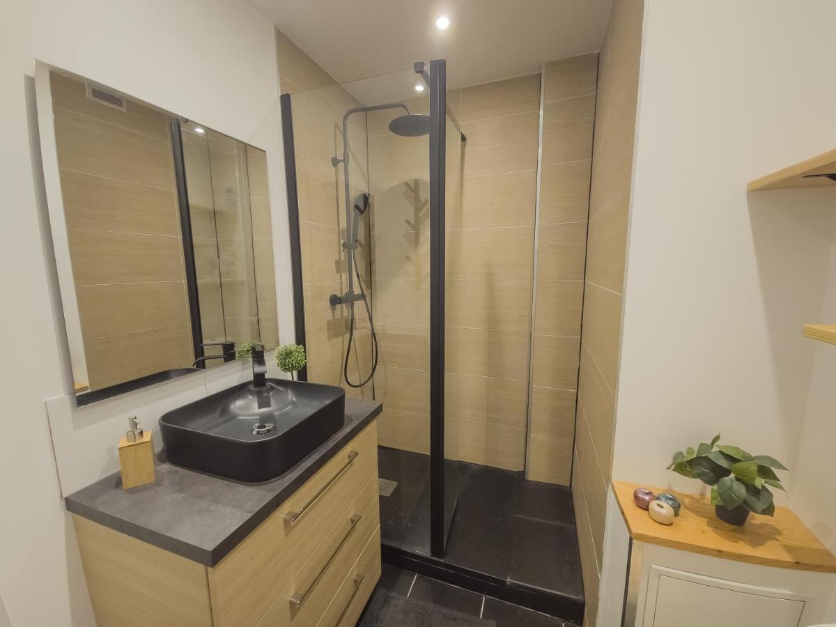 Le Bourget, Grand Appartement Proche Du Centre Grenoble Eksteriør bilde